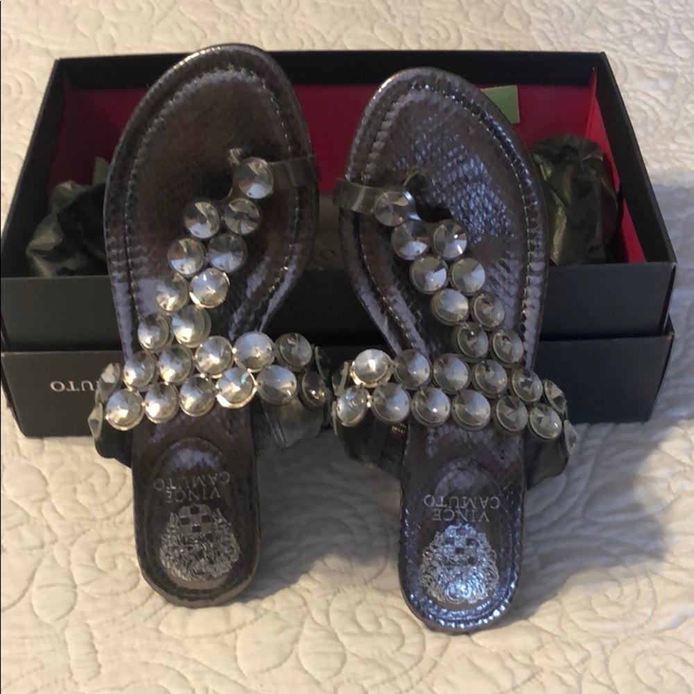 Vince Camuto sandal